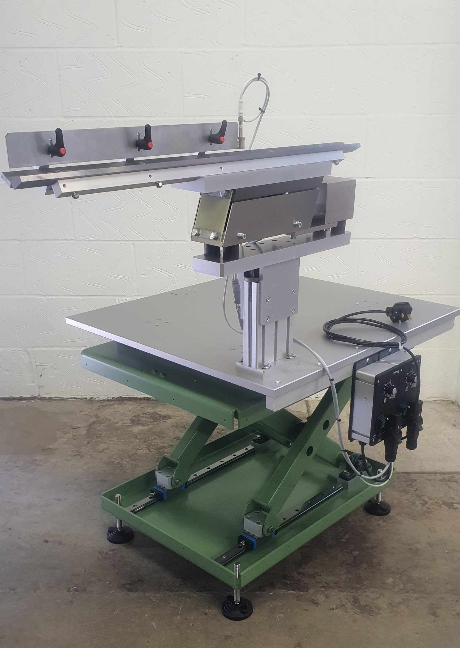scissor lift